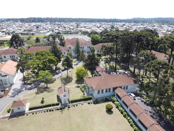 Governador e secretário da Saúde visitam Hospital de Dermatologia Sanitária do Paraná