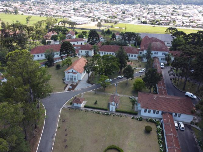 Governador e secretário da Saúde visitam Hospital de Dermatologia Sanitária do Paraná