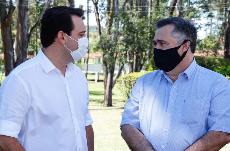 Governador e secretário da Saúde visitam Hospital de Dermatologia Sanitária do Paraná