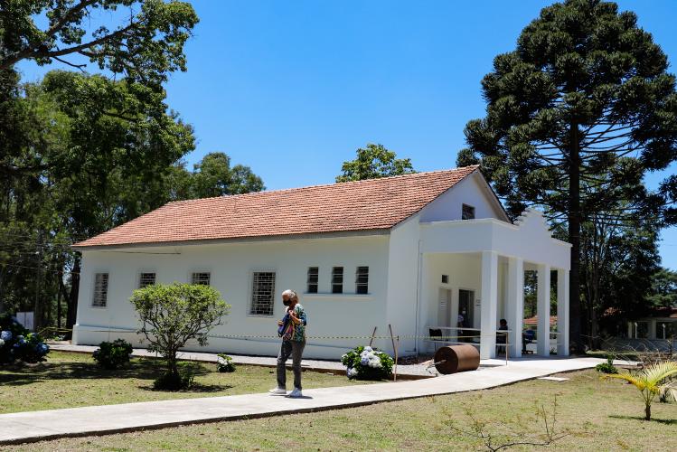 Governador e secretário da Saúde visitam Hospital de Dermatologia Sanitária do Paraná