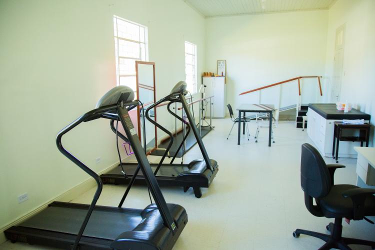 Governador e secretário da Saúde visitam Hospital de Dermatologia Sanitária do Paraná